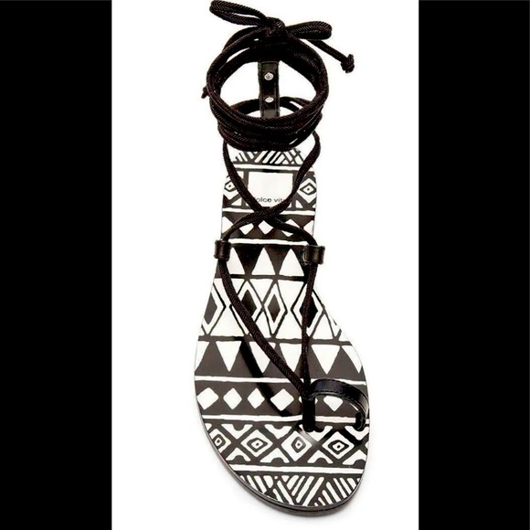 DOLCE VITA - CHANDLER SANDAL - Picture 1 of 9